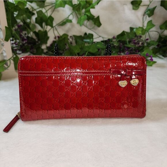 GUCCI GG PATENT LEATHER Microguccissima  LONG WALLET Authentic IN RED - Picture 11 of 17